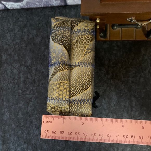 Handmade Quilted Cosmetic Bag - Picture 7 of 8